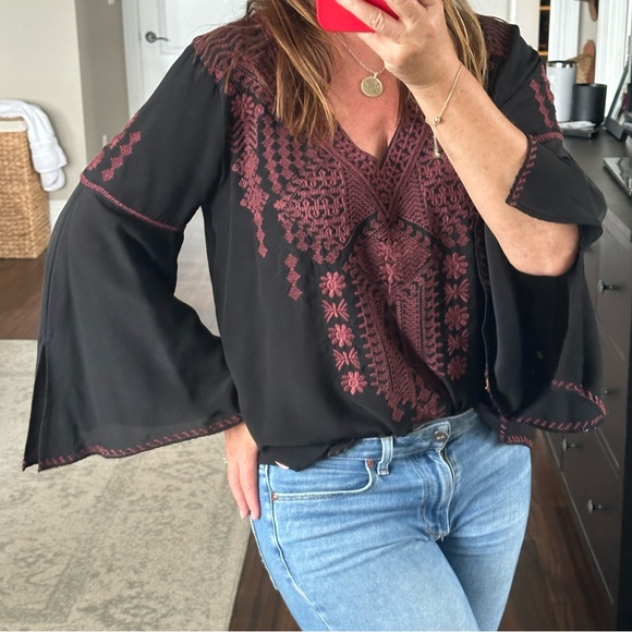 Johnny Was Black and Plum Embroidered Top Size S - Picture 4 of 11